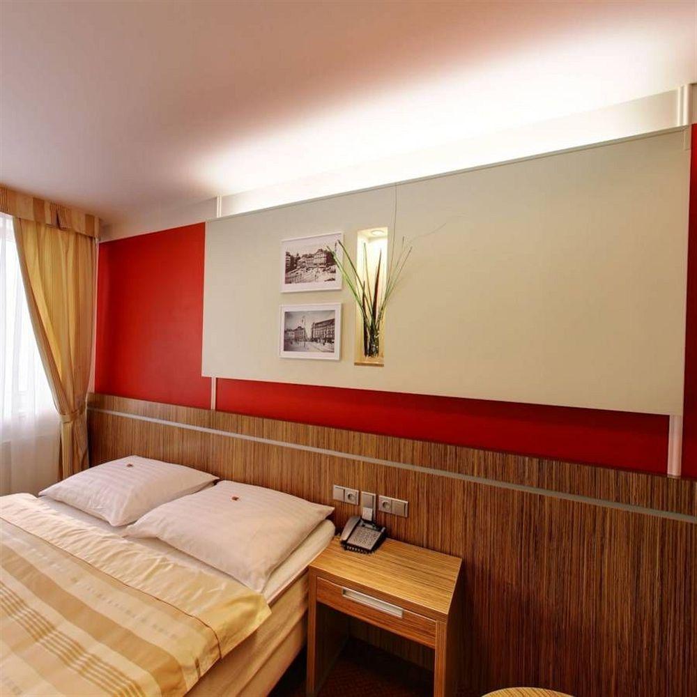 Hotel Vaka Μπρνο Εξωτερικό φωτογραφία
